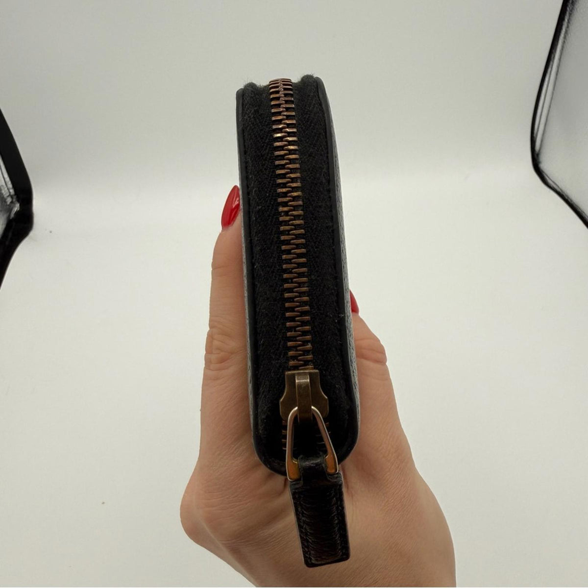 Gucci Leather Zip-Around Wallet