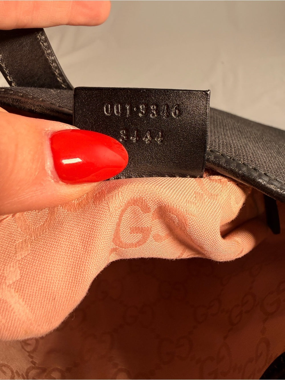 Gucci Jackie in Black w/ Pink Interior