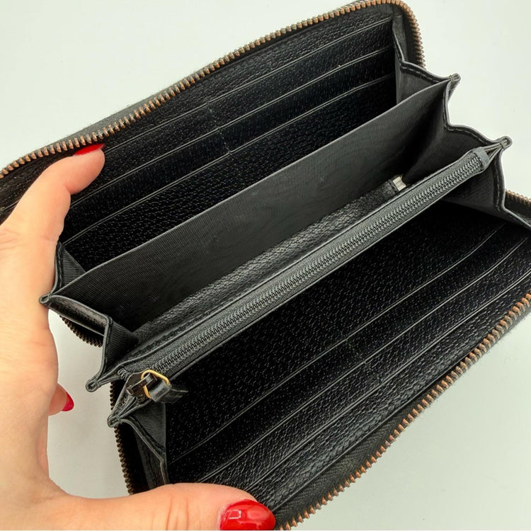 Gucci Leather Zip-Around Wallet
